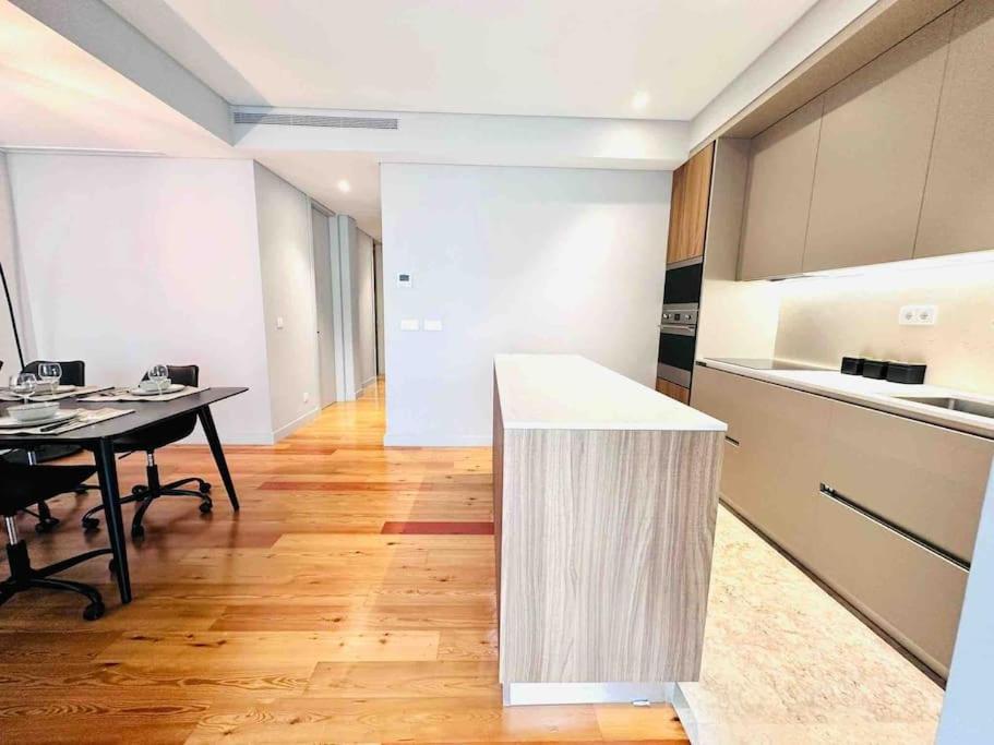 Marques De Pombal Flat Great Locations Center B Lissabon