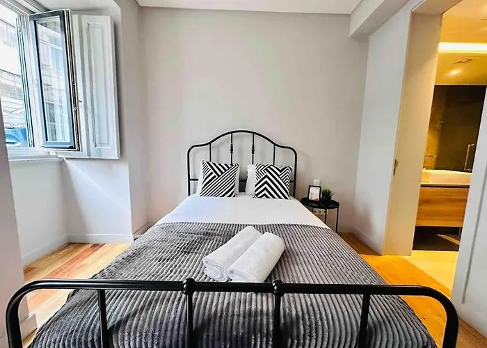Lisbon Marques De Pombal Top Flat Great Locations City Center B