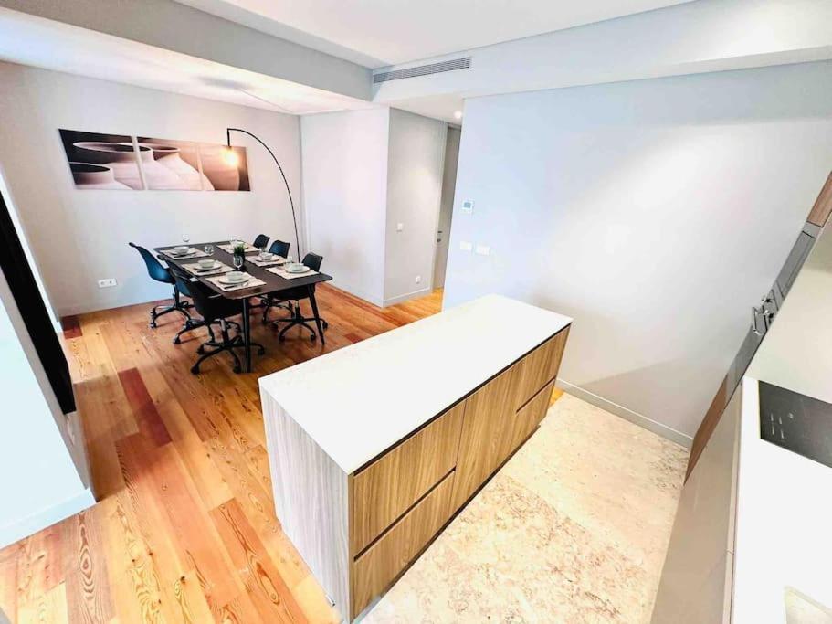 Apartment Marques De Pombal Flat Great Locations Center B